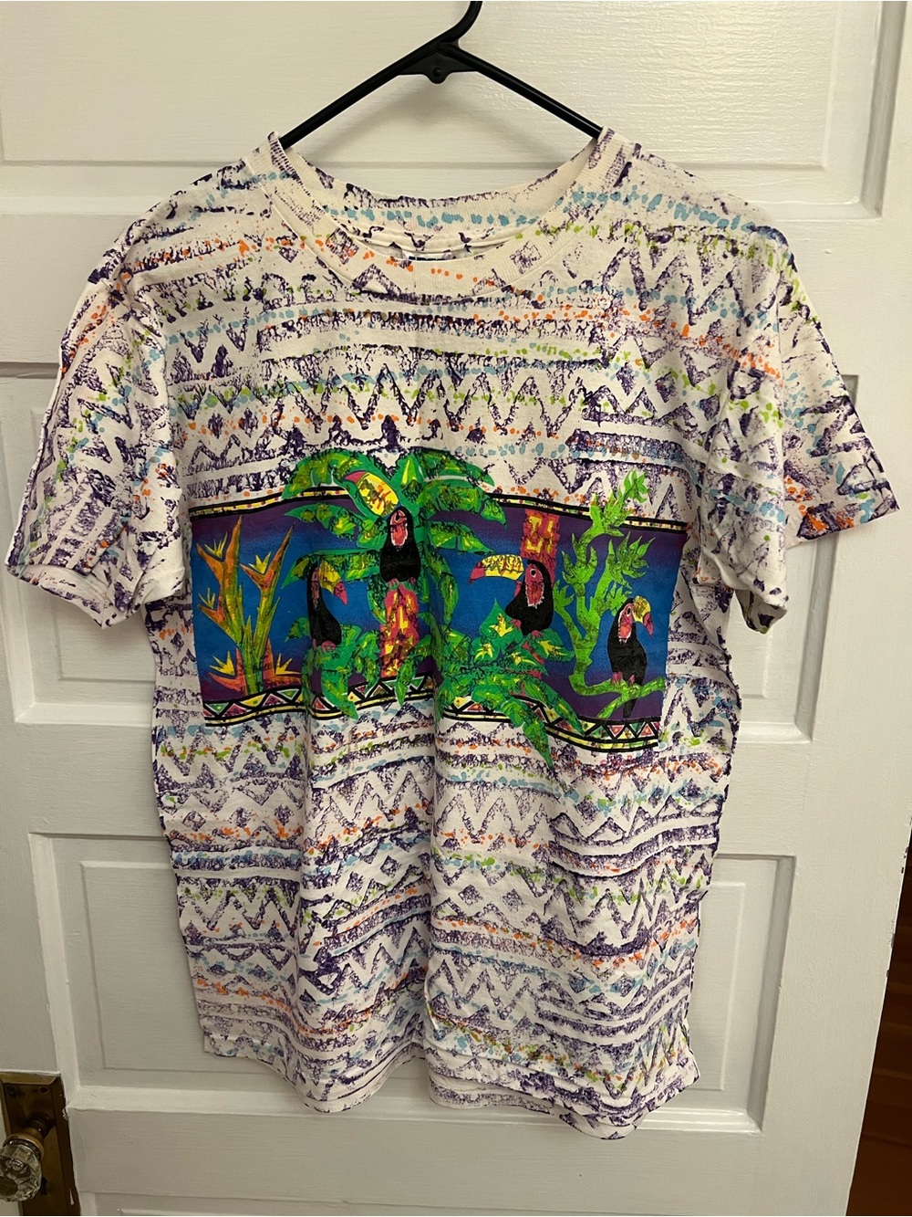 Argo Sport Tropical Toucan Graphic Tee White Multicolor Tribal Print Large